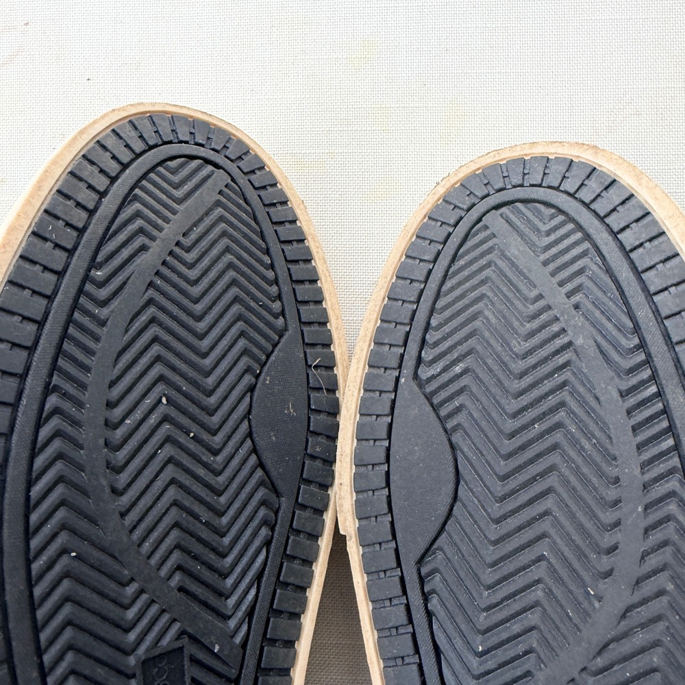 GH Bass & Co Adam Men's Navy Grained Leather Boat Shoes Gingham Lining-Size 11.5 - Picture 6 of 12